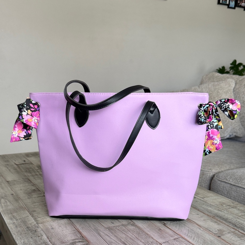 Lavender/Violet Simply Spring Tote Bag with Floral Accents